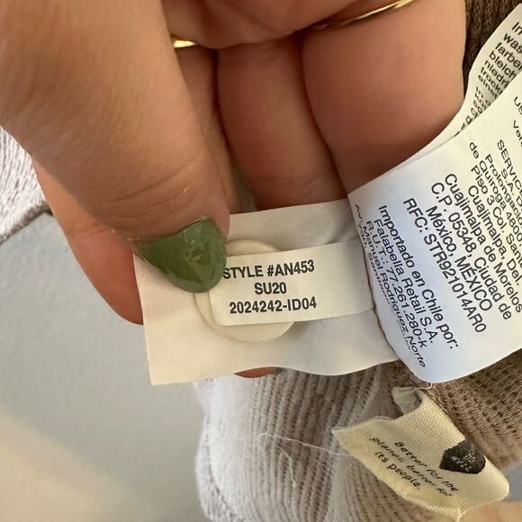 madewell ottoman jacquard ribbed button-back top - Picture 9 of 10